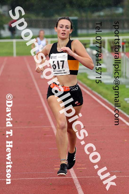 Women and Girls 800 metres, 2021 North Eastern Track and Field Champs., Middesbrough. Photo: David T. Hewitson/Sports for All Pics